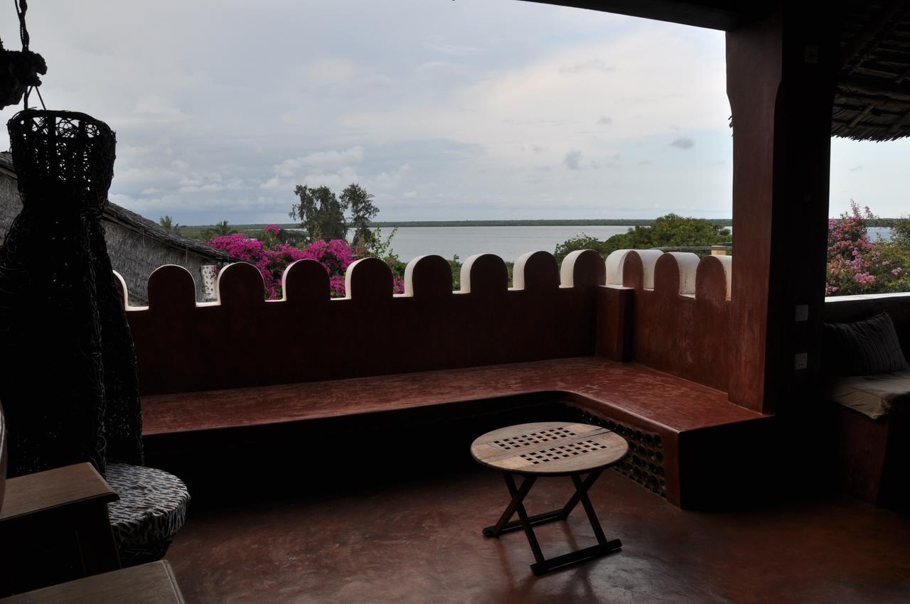 Sweet Banana House Bed & Breakfast Lamu Exterior photo