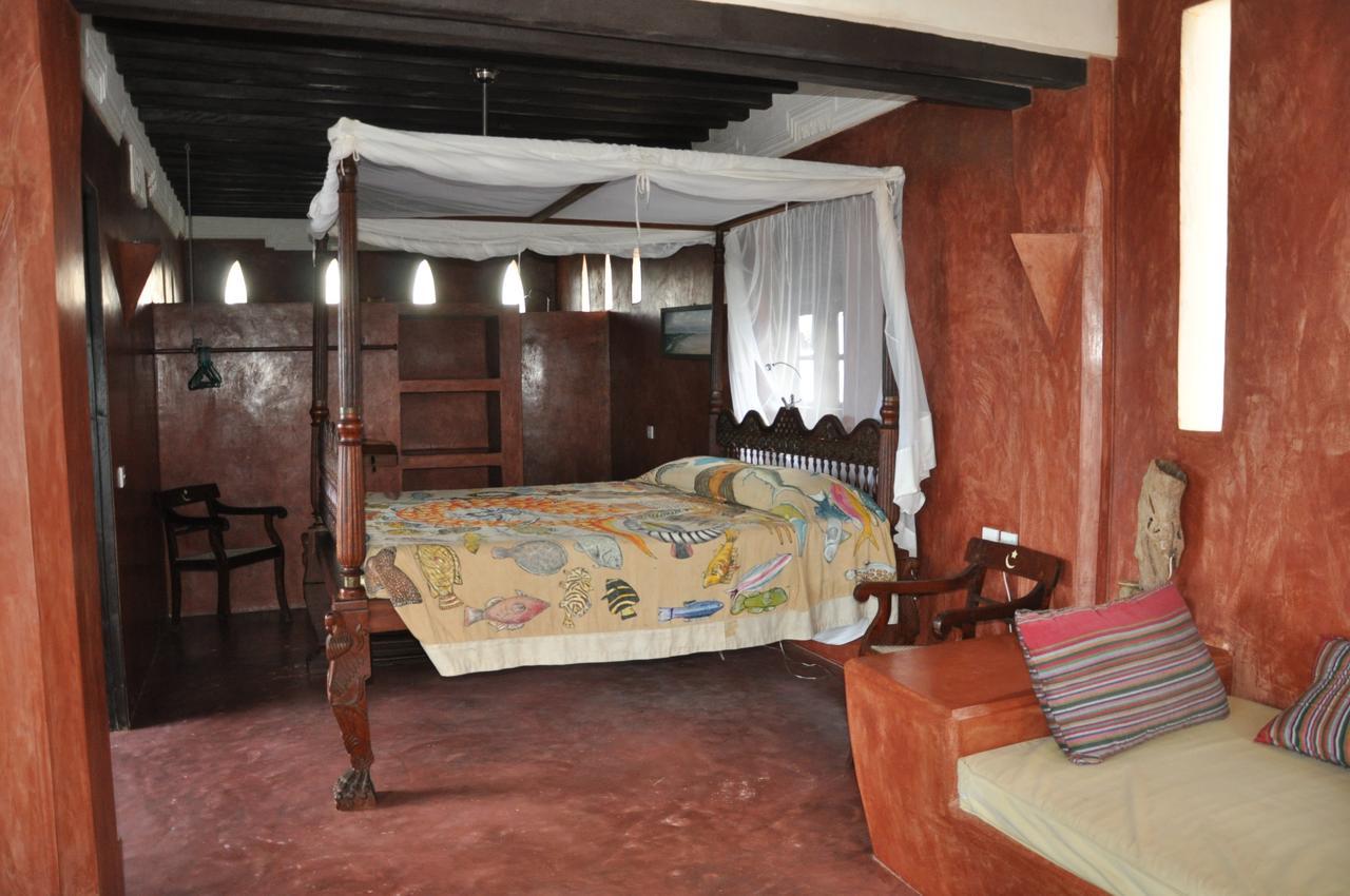 Sweet Banana House Bed & Breakfast Lamu Exterior photo